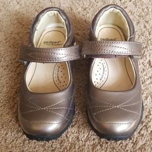 Pediped size 28 Mary janes